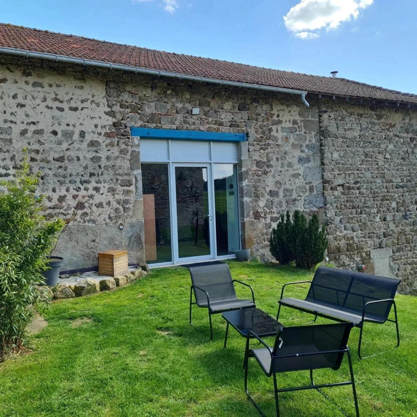 Bed and Breakfast Chez Perlette Merle-Leignec Exterior foto